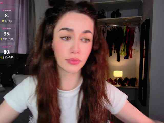 LisaSemily webcam