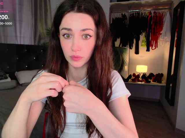 LisaSemily webcam