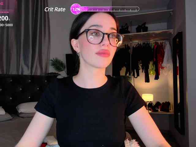 LisaSemily webcam