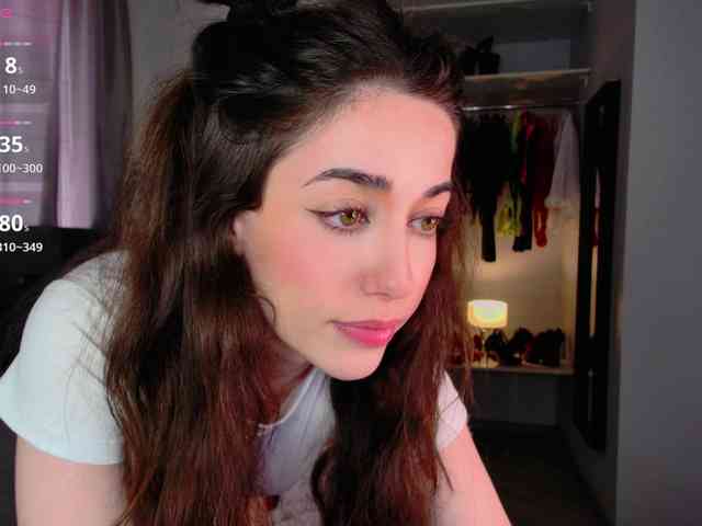 LisaSemily webcam