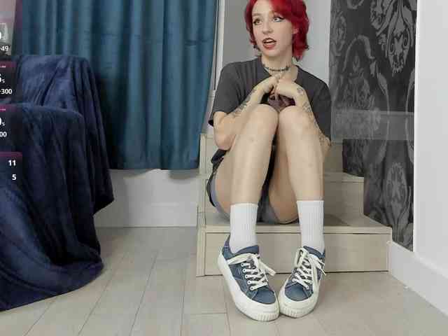 KristenRedd webcam