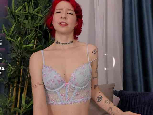 KristenRedd webcam
