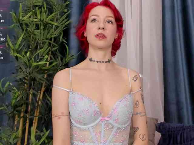 KristenRedd webcam