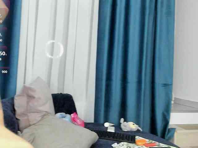 KristenRedd webcam