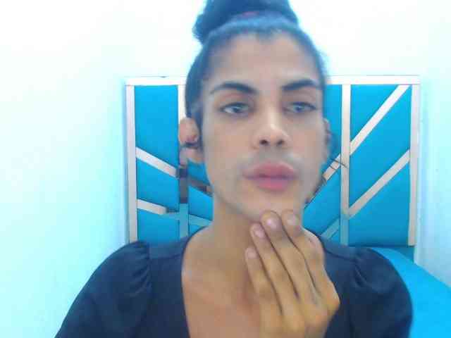 latina-bigcock Live Webcam on BongaCams