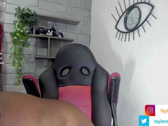 taylorr-evans webcam