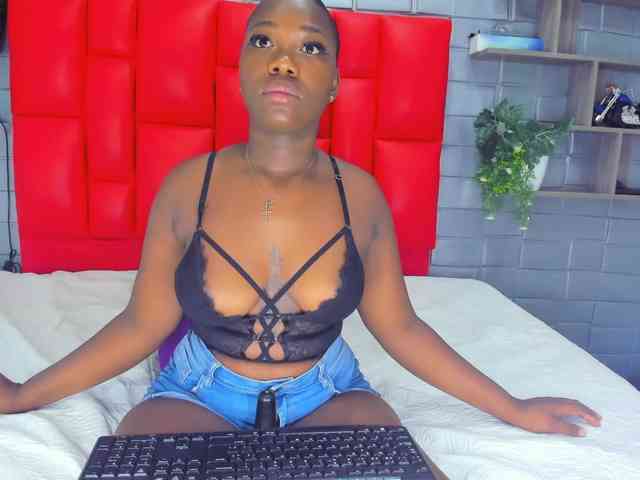 taylorr-evans webcam