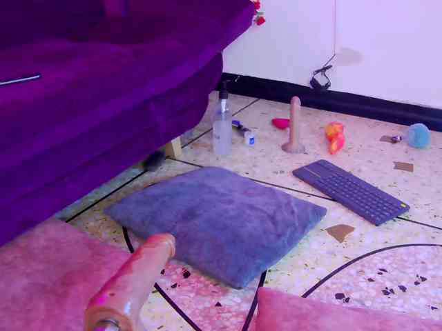 Daliana-Gounbolt Live Webcam on BongaCams