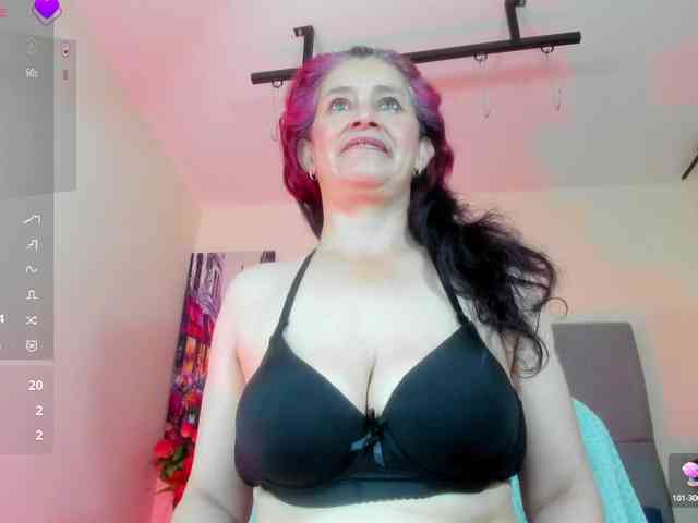 elena-hall webcam