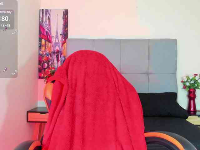elena-hall webcam