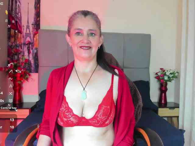 elena-hall webcam