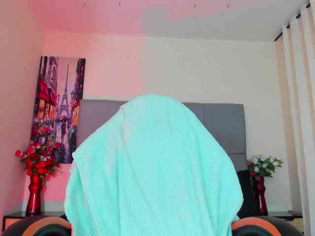 elena-hall webcam