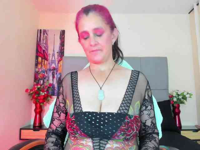 elena-hall webcam