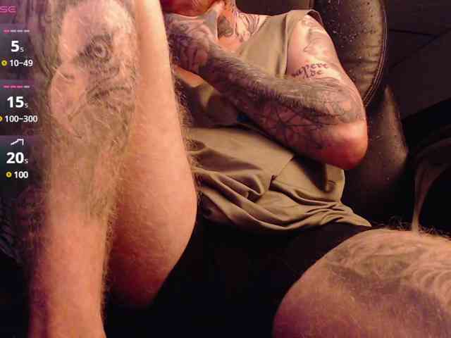lucasmike Live Webcam on BongaCams