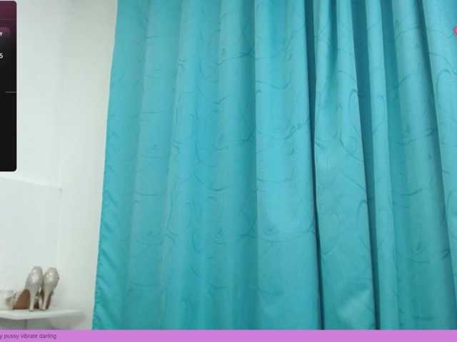  melyzzaqueen chat room