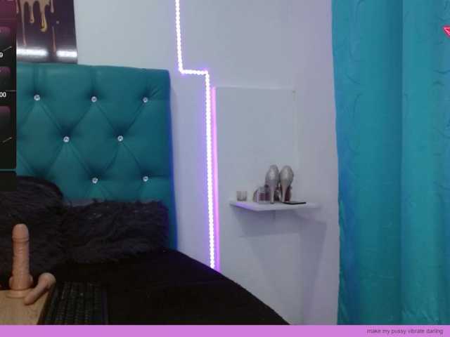  melyzzaqueen chat room