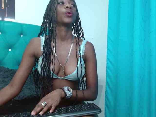 melyzzaqueen webcam