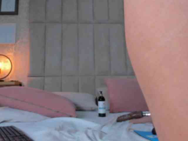 Crystal-Young webcam