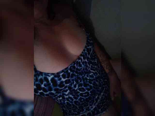 LunaKate webcam