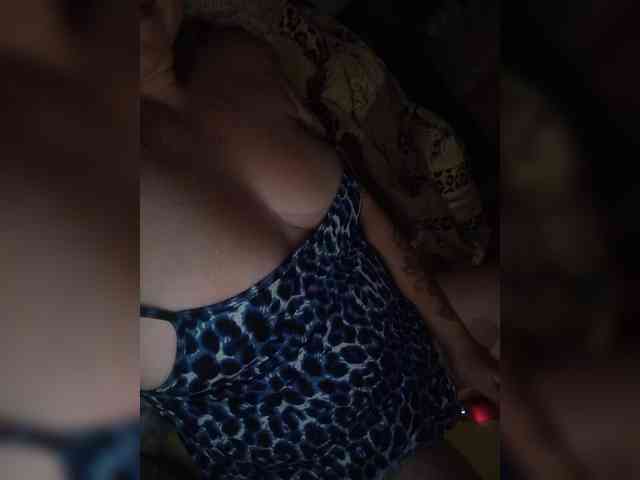 LunaKate webcam