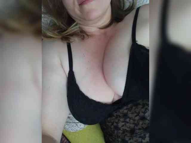 LunaKate webcam