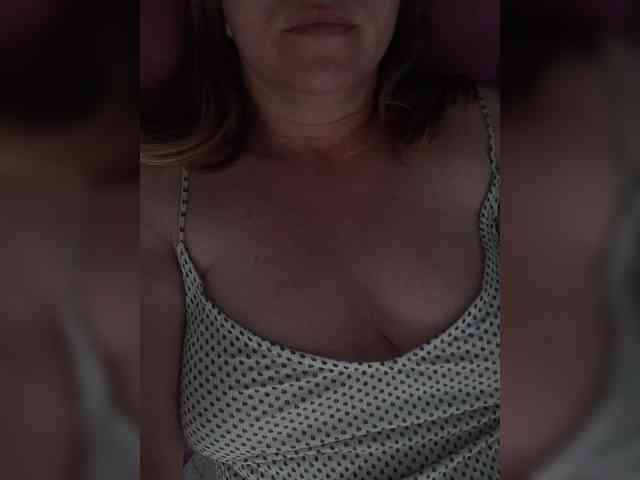 LunaKate webcam