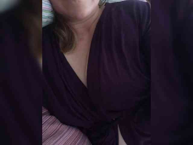 LunaKate webcam