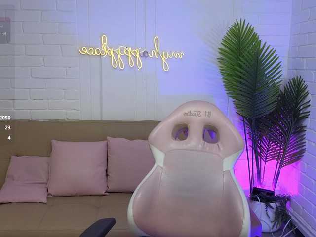 Coraline-tay from BongaCams