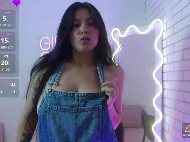 Coraline-tay