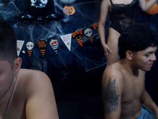 Group-Lustt webcam