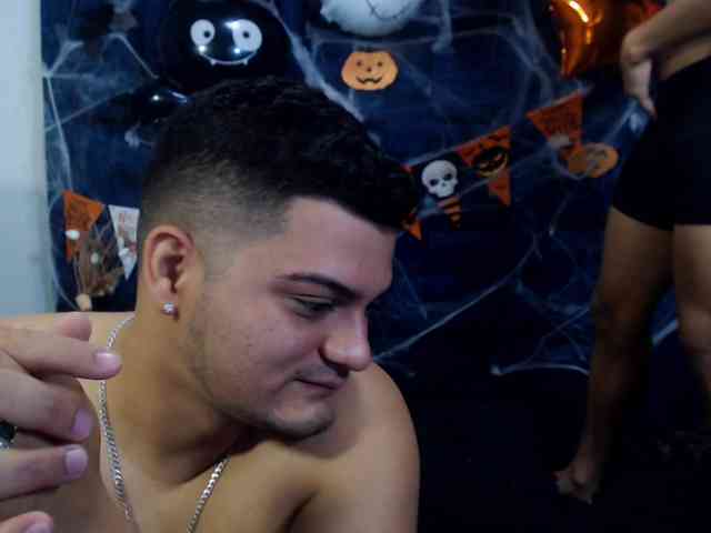 Group-Lustt webcam