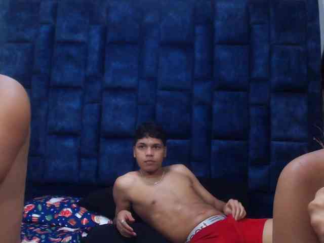 Group-Lustt webcam