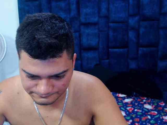 Group-Lustt webcam