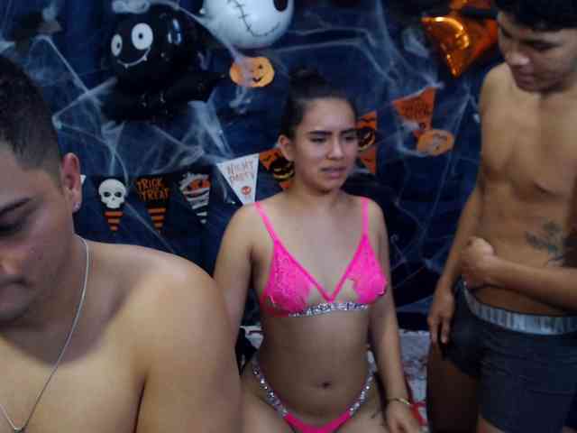 Group-Lustt webcam