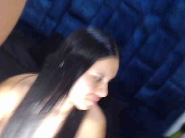 Group-Lustt webcam