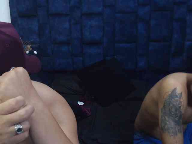 Group-Lustt webcam