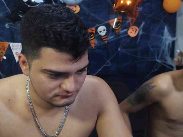 Group-Lustt Group-Lustt