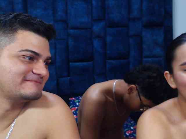 Group-Lustt webcam