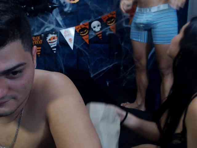 Group-Lustt webcam