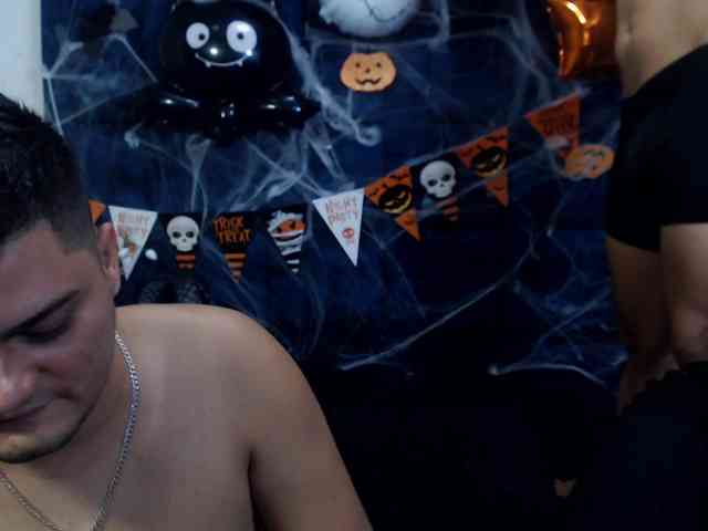 Group-Lustt webcam