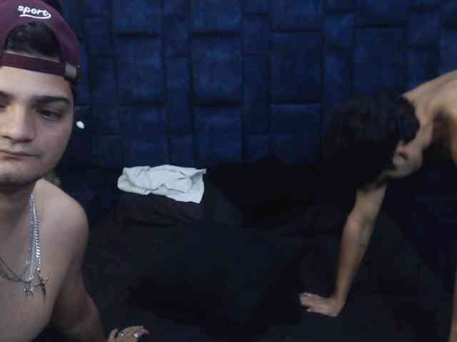 Group-Lustt webcam
