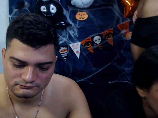 Group-Lustt webcam