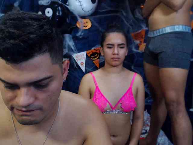 Group-Lustt webcam