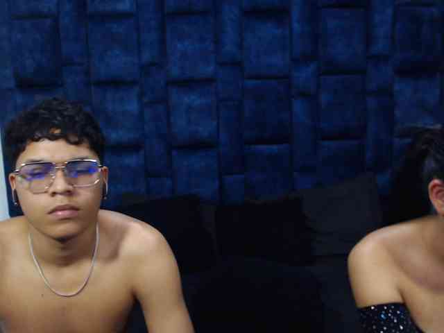 Group-Lustt webcam