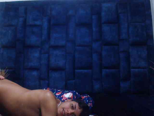 Group-Lustt webcam