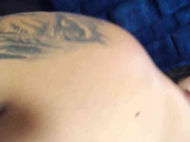 Group-Lustt webcam