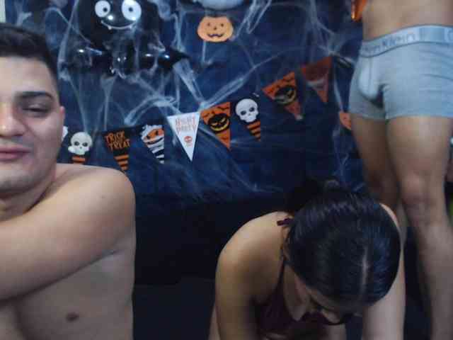 Group-Lustt webcam