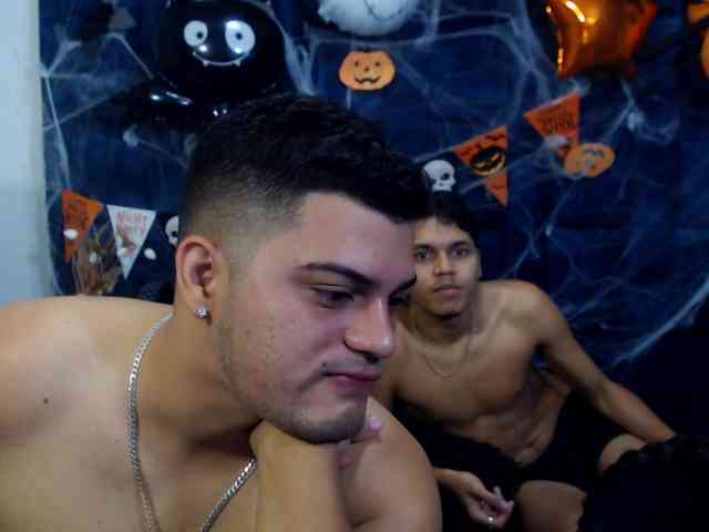 Group-Lustt webcam