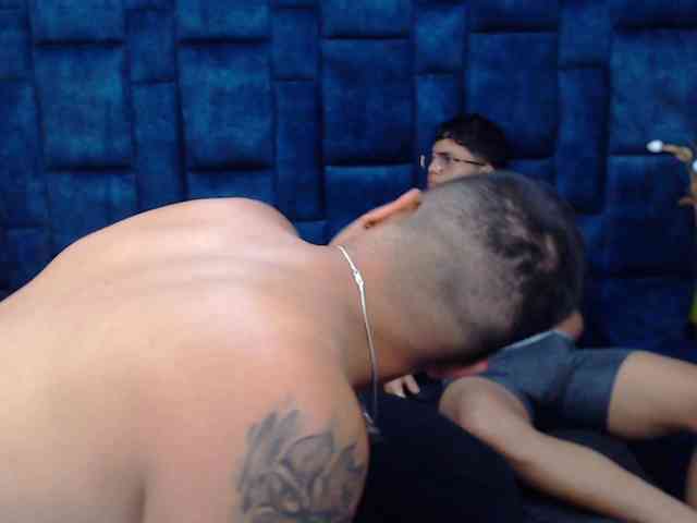 Group-Lustt webcam
