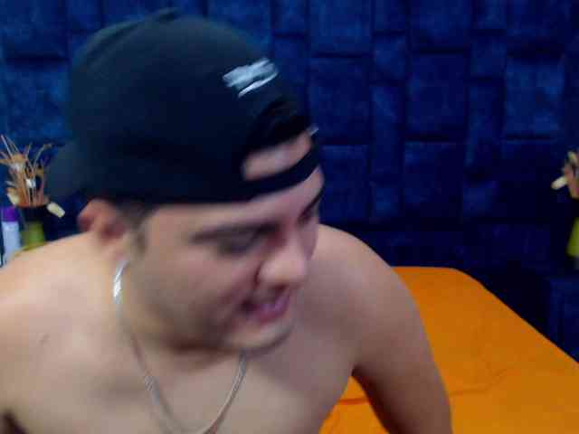 Group-Lustt Group-Lustt